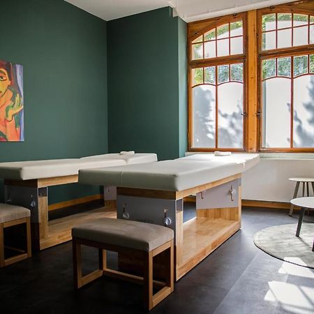באד קראוצנבאך Gruene Villa Wellness & Spa מראה חיצוני תמונה