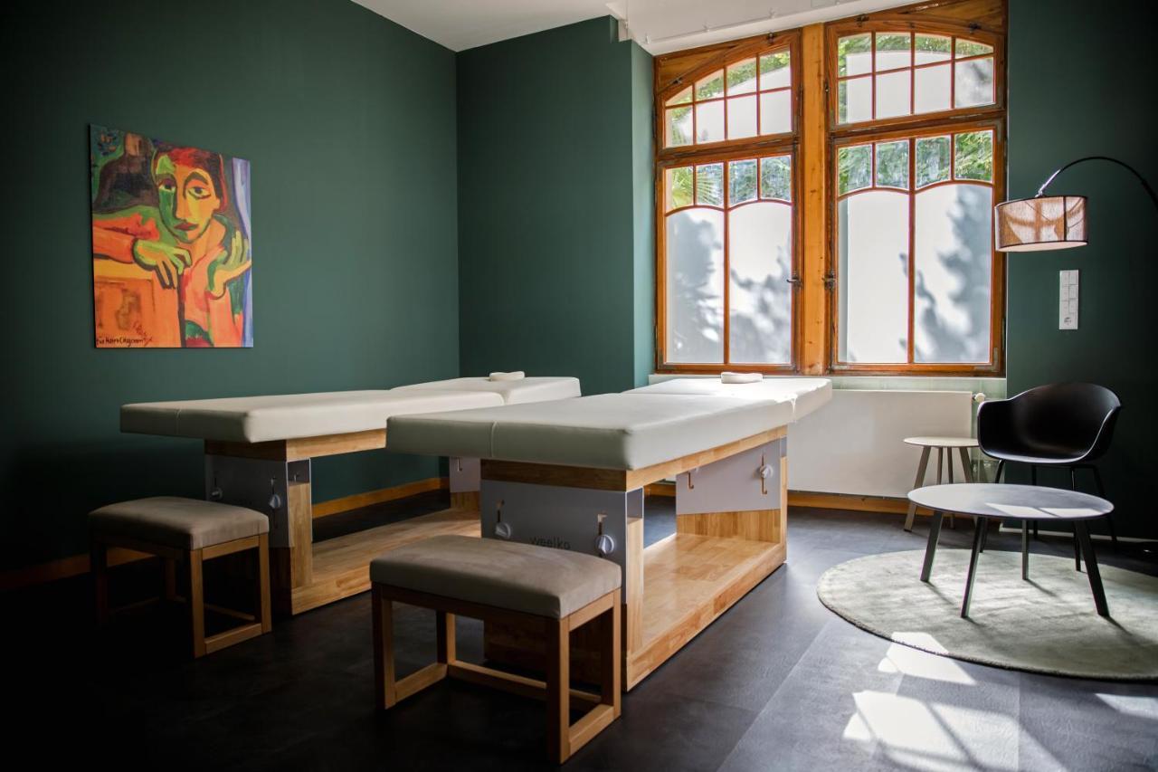 באד קראוצנבאך Gruene Villa Wellness & Spa מראה חיצוני תמונה
